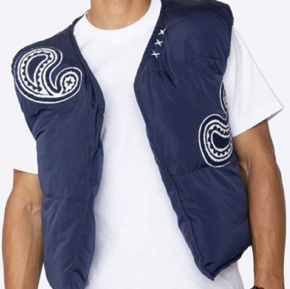 Navy Reversible Puffer Vest - Picture 3 of 5